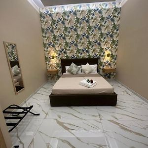 Habitación Grande con Cama King